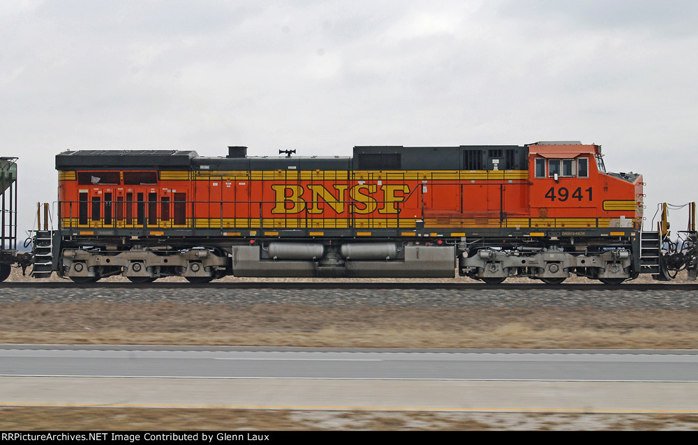 BNSF 4941